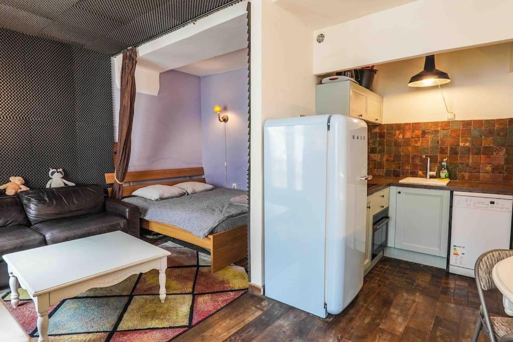 Studio With Home Cinema@Paris Chatelet Luaran gambar